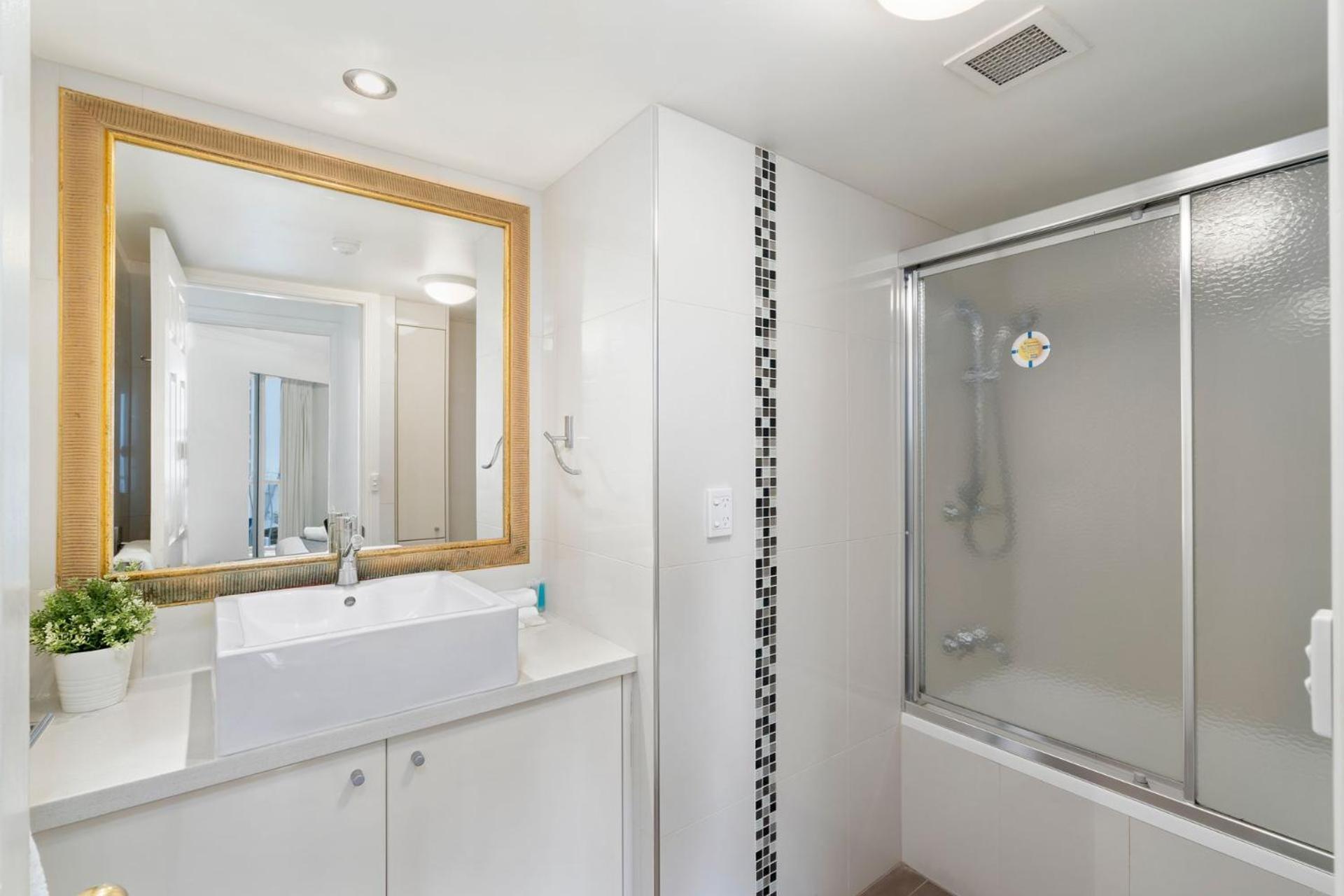 Phoenician Resort Broadbeach - Gclr Gold Coast Eksteriør bilde